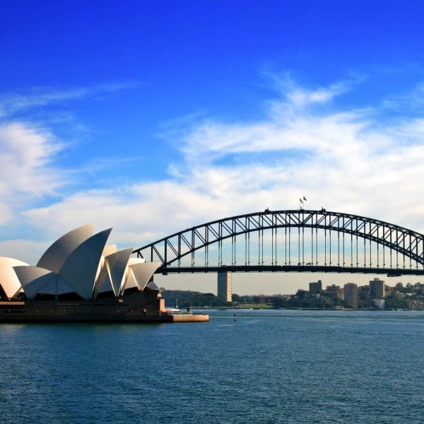 Luxury Sydney Holidays - Sydney Opera House, Harbour and bridge view