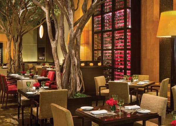 Four Seasons New York Offer Inside Restaurant