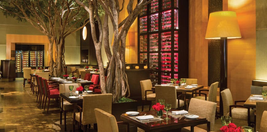 Four Seasons New York Offer Inside Restaurant