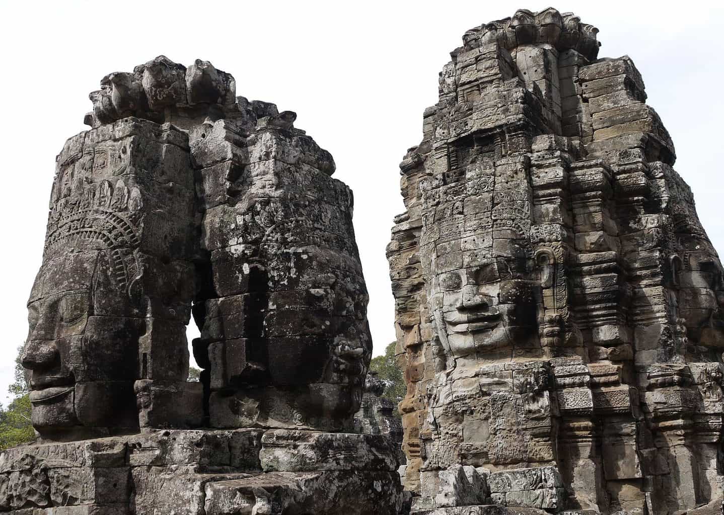 Cambodia-Offer-Rock-Monument