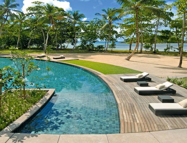 Ephelia Seychelles offer pool view