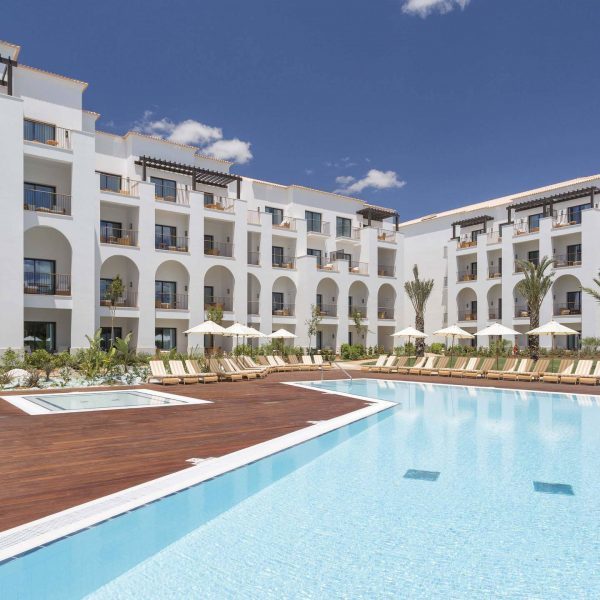 Pine Cliffs Hotel Algarve Offer pool and outside hotel building view
