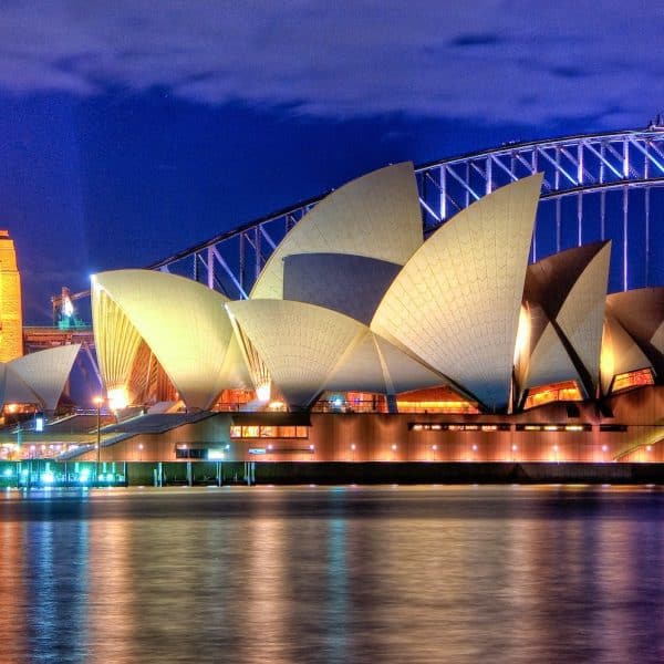 Sydney Opera House, Part of 14 Days Around the World offer